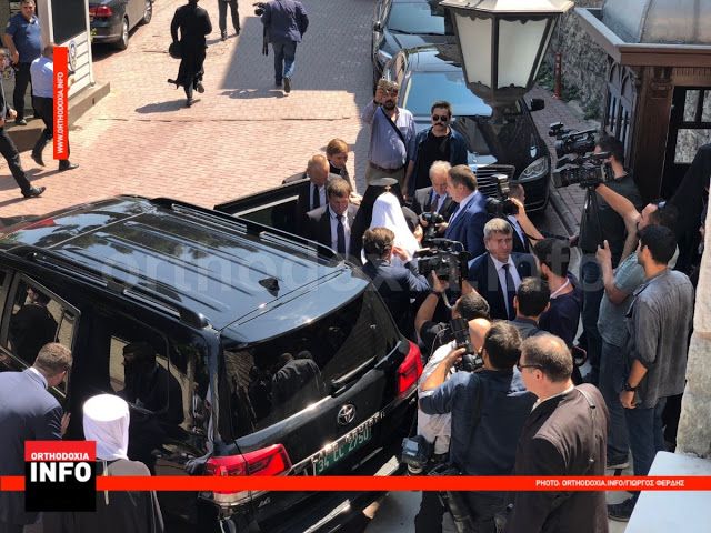 Решение о предоставлении украинской церкви томоса было принято сегодня в Стамбуле