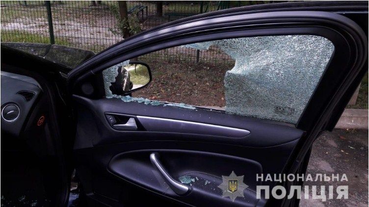 полицейские обнаружили в салоне автомобиля гранату Ф-1.