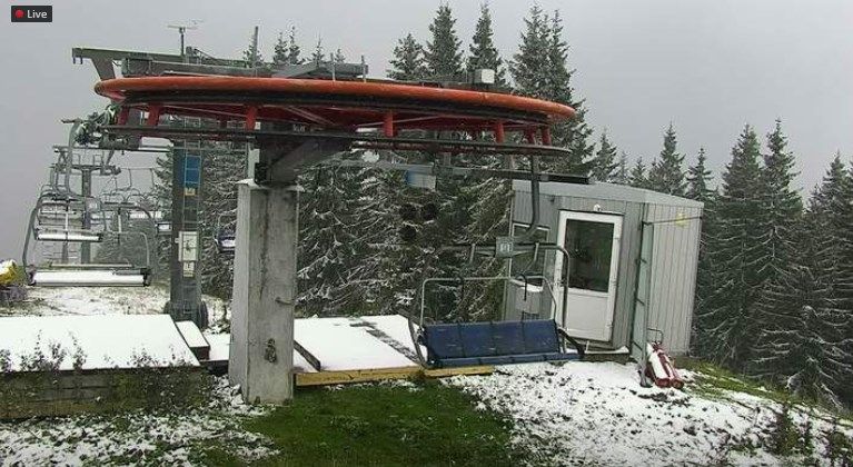 Снег в Буковеле. Скриншот веб-камеры snig.info
