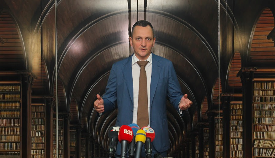Юрий Голик