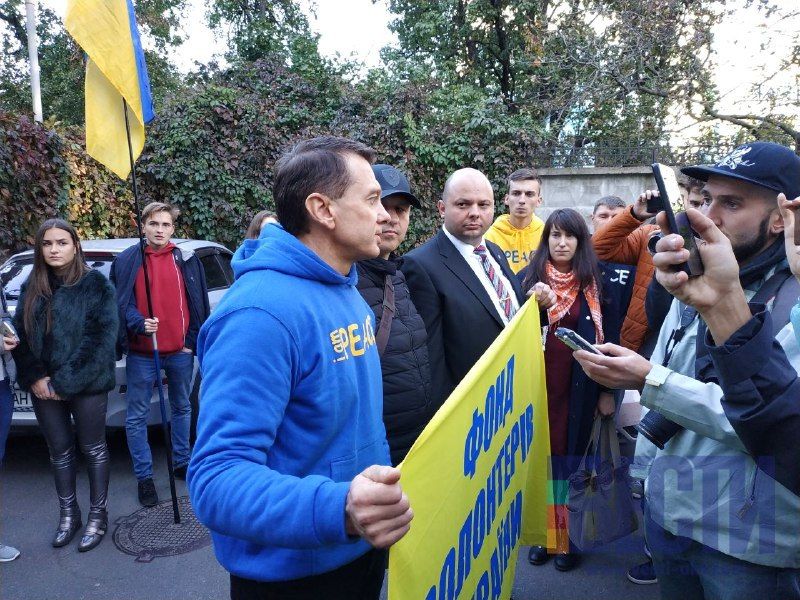 Нагорный на выходе из СИЗО. Фото: 
