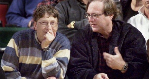 Билл Гейтс (слева) и Пол Аллен на игре NBA в 2003 году. Фото: BBC