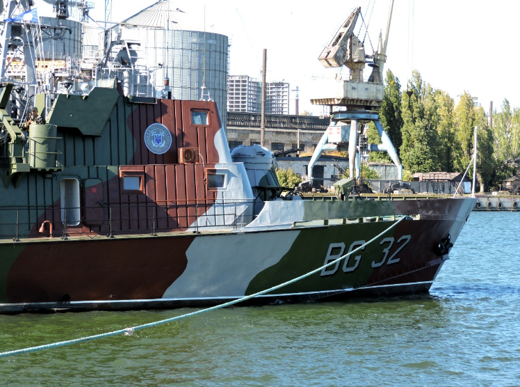 Азовське море знову буде охороняти корабель