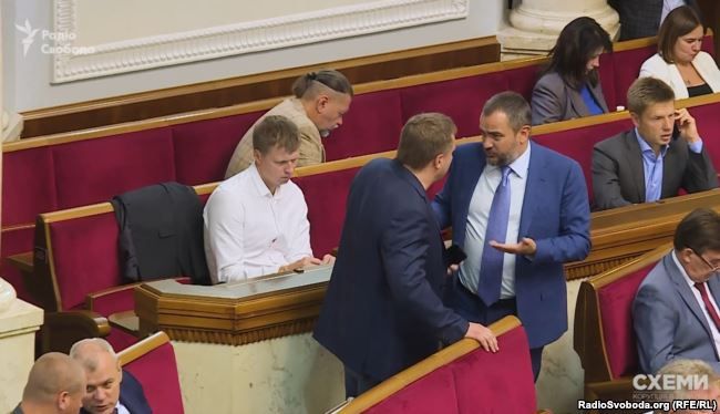 Андрей Павелко не только глава ФФУ, но и народный депутат от БПП. Фото: 