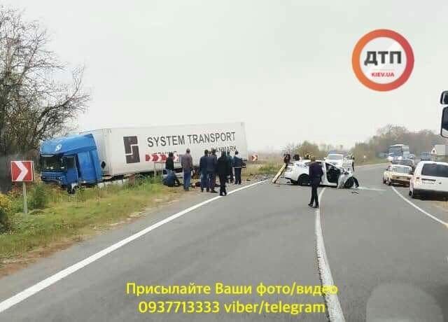 ДТП з патрульними у Львівській області. Фото: dtp.kyiv.ua