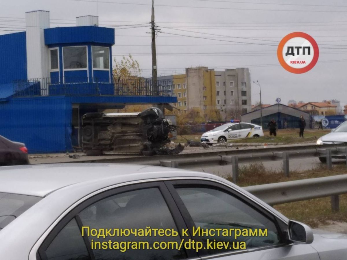 Жесткое ДТП с пострадавшими произошло на выезде из Киева. Фото:  dtp.kiev.ua 