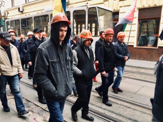 Шахтеры предупреждают, что в случае невыполнения их требований, - акция повторится. Фото: lviv.web2ua