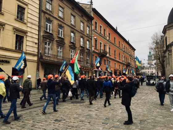 Шахтарі попереджають, що в разі невиконання їхніх вимог, - акція повториться. Фото: lviv.web2ua