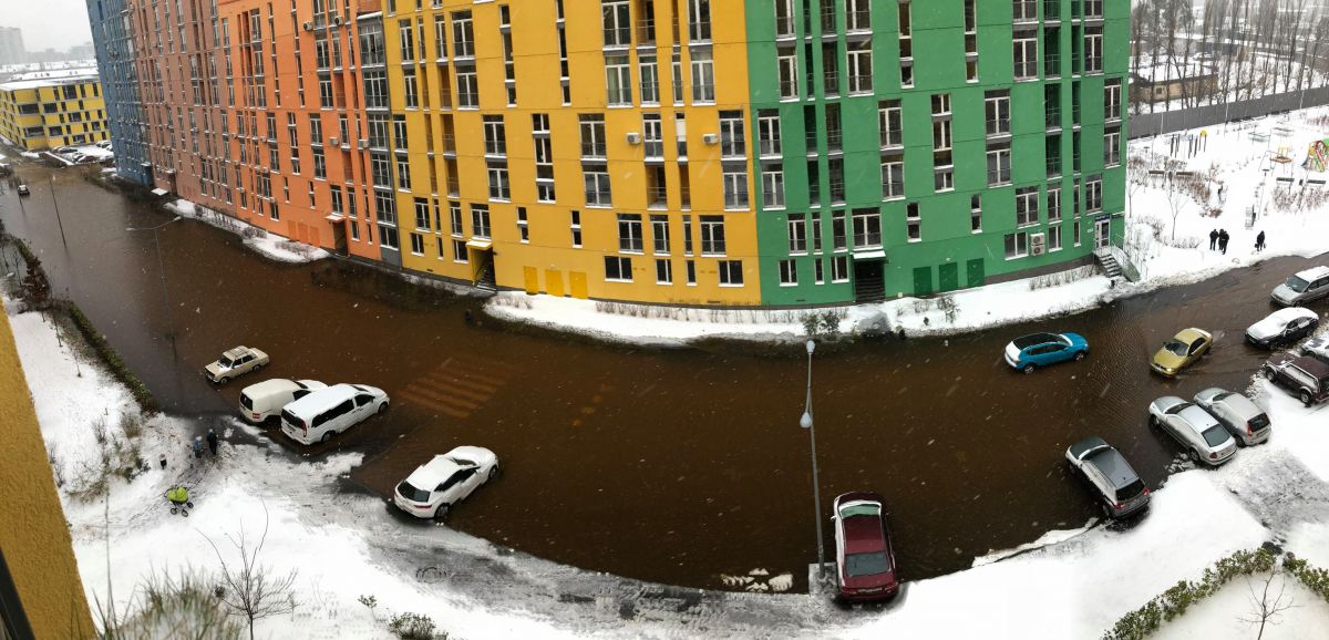 Из дворов проблематично выбраться и зайти. Фото: 
