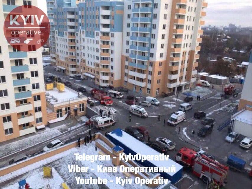 Эвакуировали жителей 19-этажного дома. Фото: 