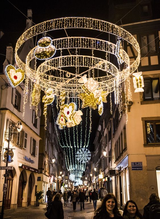 Страсбург называют столицей Рождества. Фото: noel.strasbourg.eu