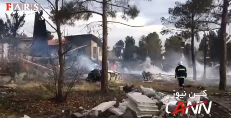 В Иране грузовой самолет потерпел крушение. Скриншот видео: Fаrs