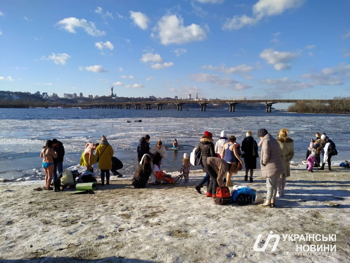 В Киеве сегодня довольно тепло, как для января.