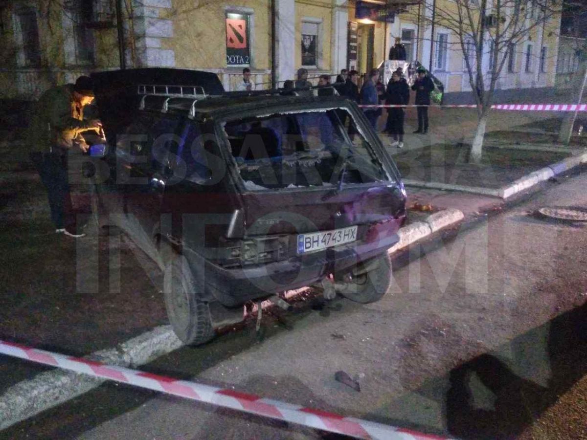 Водитель разогнался до 200 км/час.