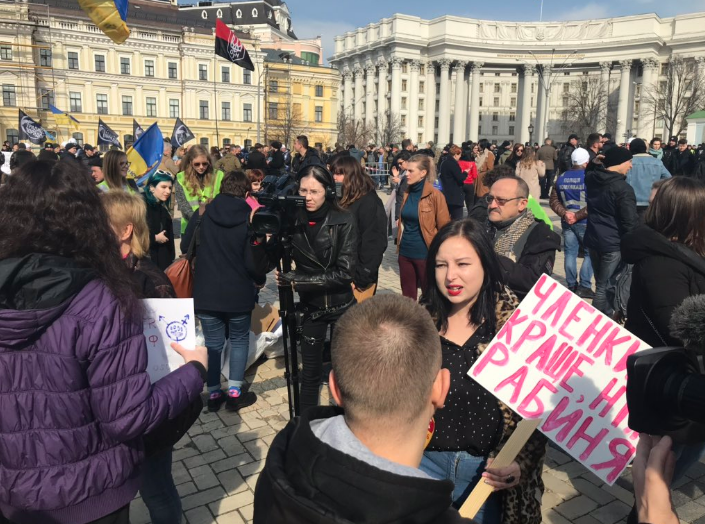 Женский марш в Киеве в 2019 году. Фото: twitter ChristopherJM
