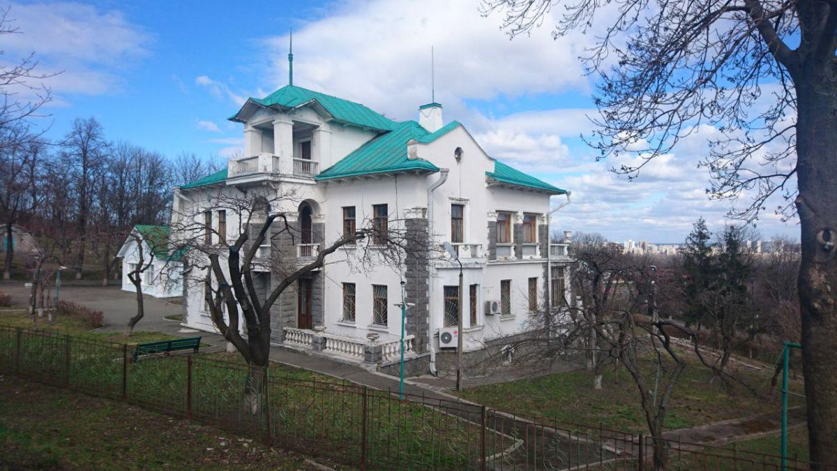 Особняк командующего войсками Киевского военного округа