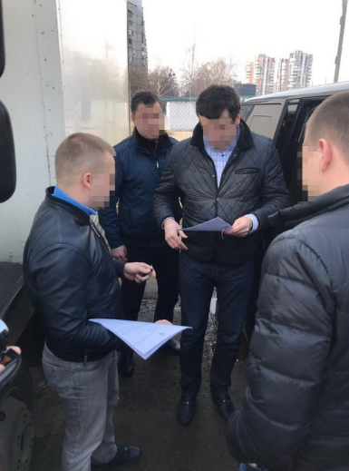 Задержаны подозреваемые в незаконной поставке автогаза боевикам. Фото: СБУ