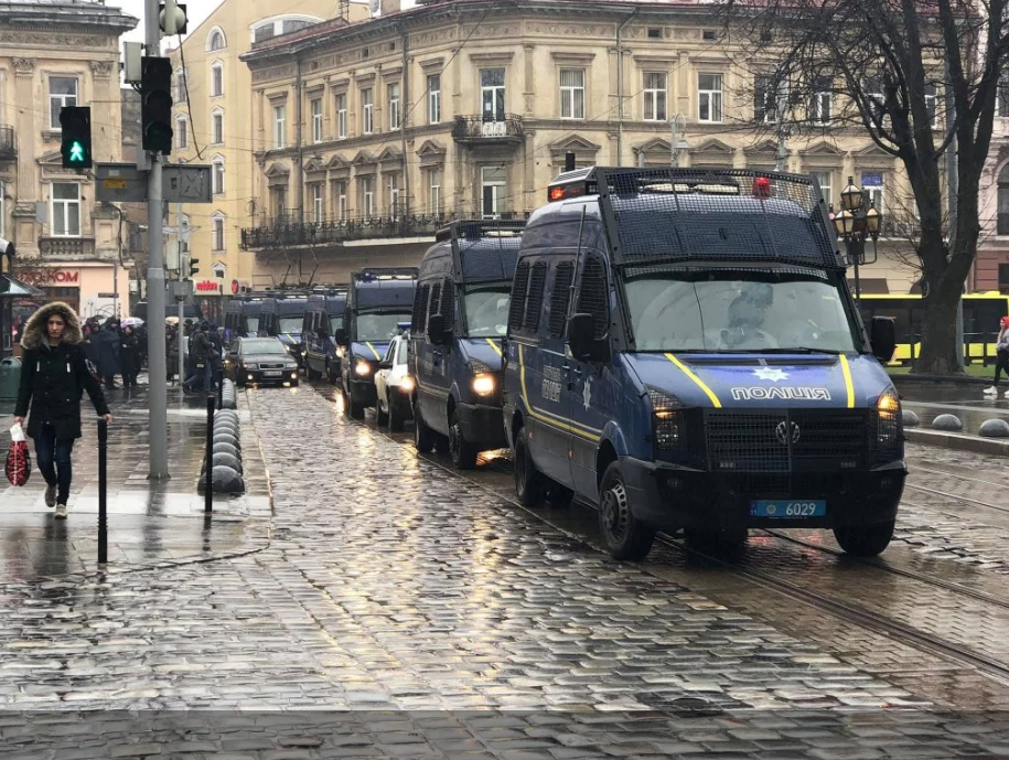 Перекрытие центра Львова. Фото: zaxid net