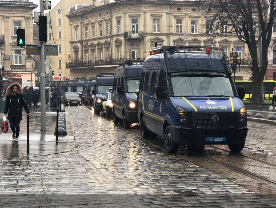 Перекриття центру Львова. Фото: zaxid net