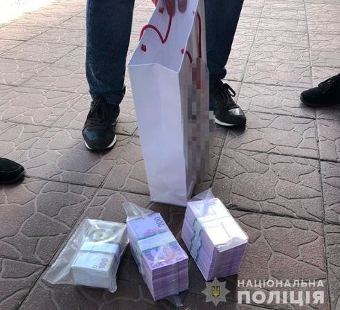 Главу общественной организации поймали на взятке