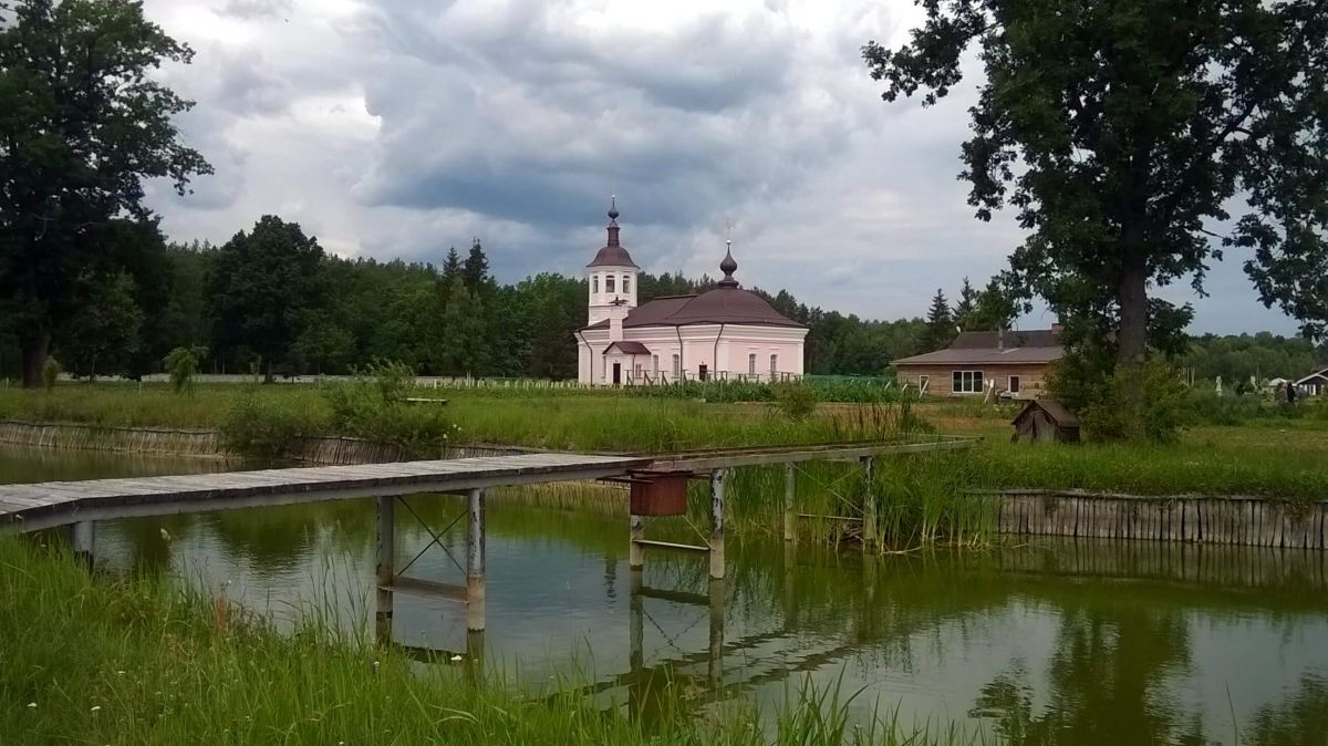 Николаевский пустынный скит УПЦ в Чернобыльской зоне. Фото: monasteries.org.ua