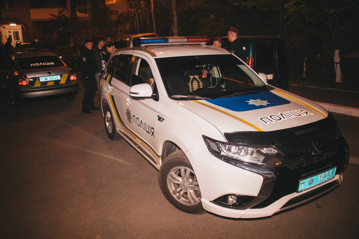 Підрив гранатою в Києві. Фото: Інформатор.