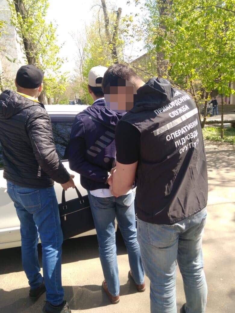 Задержание подозреваемых. Фото: ГПСУ