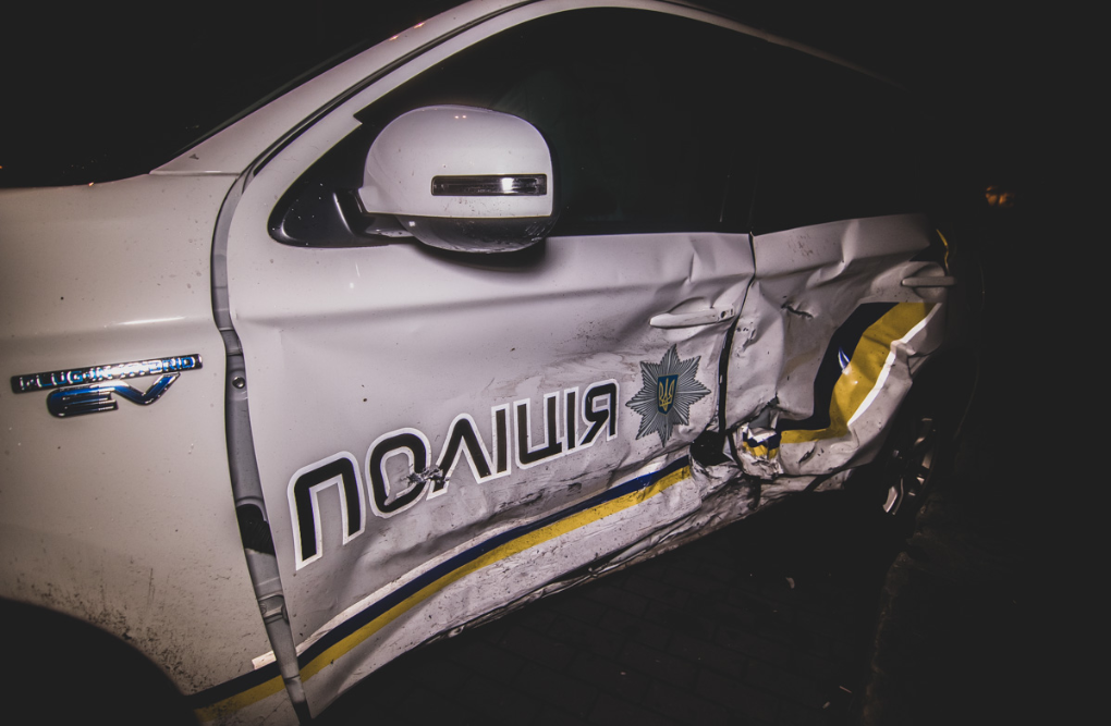 ДТП з авто поліцейських в Києві. Фото: Інформатор