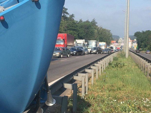 ДТП під Києвом. Фото: ТСН