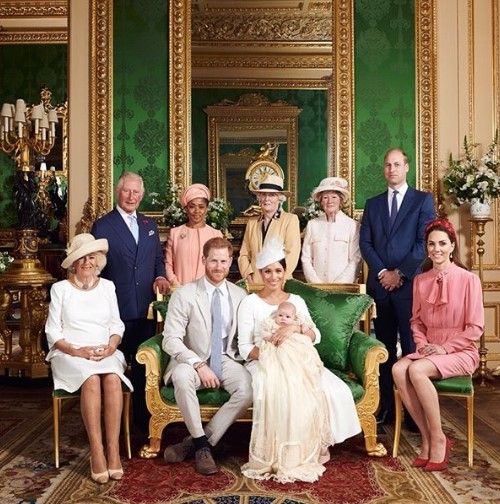 Церемония крещения Арчи, сына принца Гарри и Меган. Фото: instagram.com/sussexroyal/