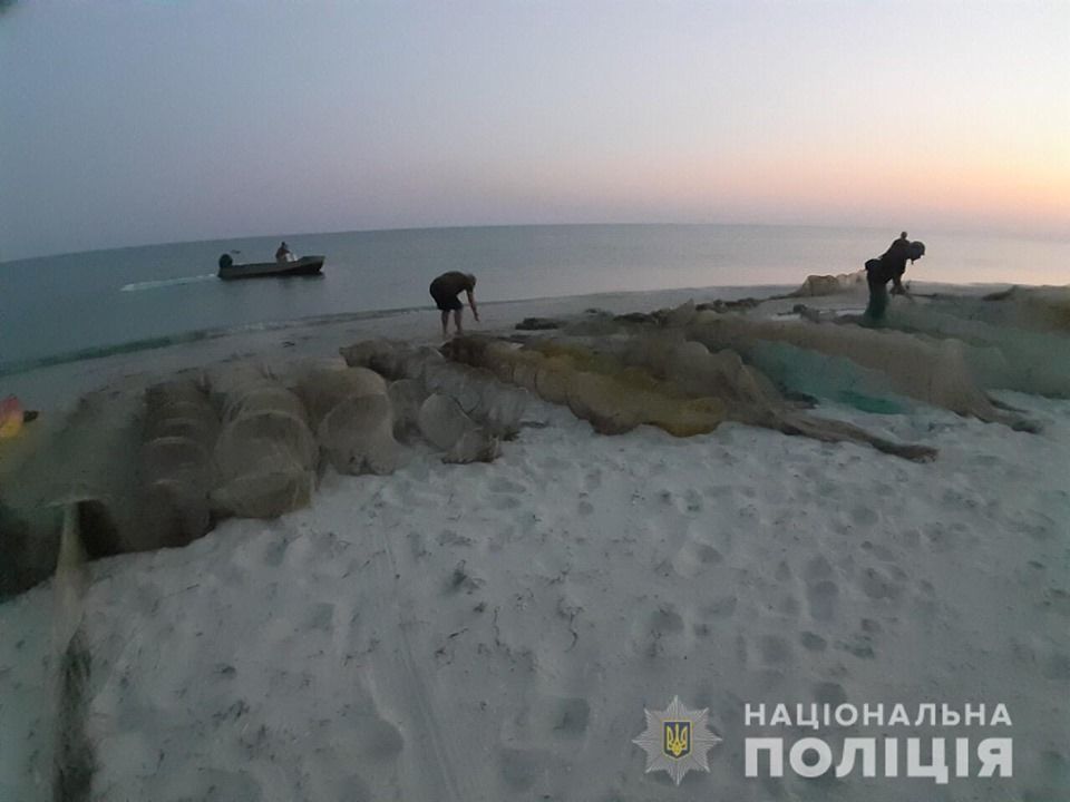 Задержание браконьеров. Фото: facebook.com/khersonpolice.official/