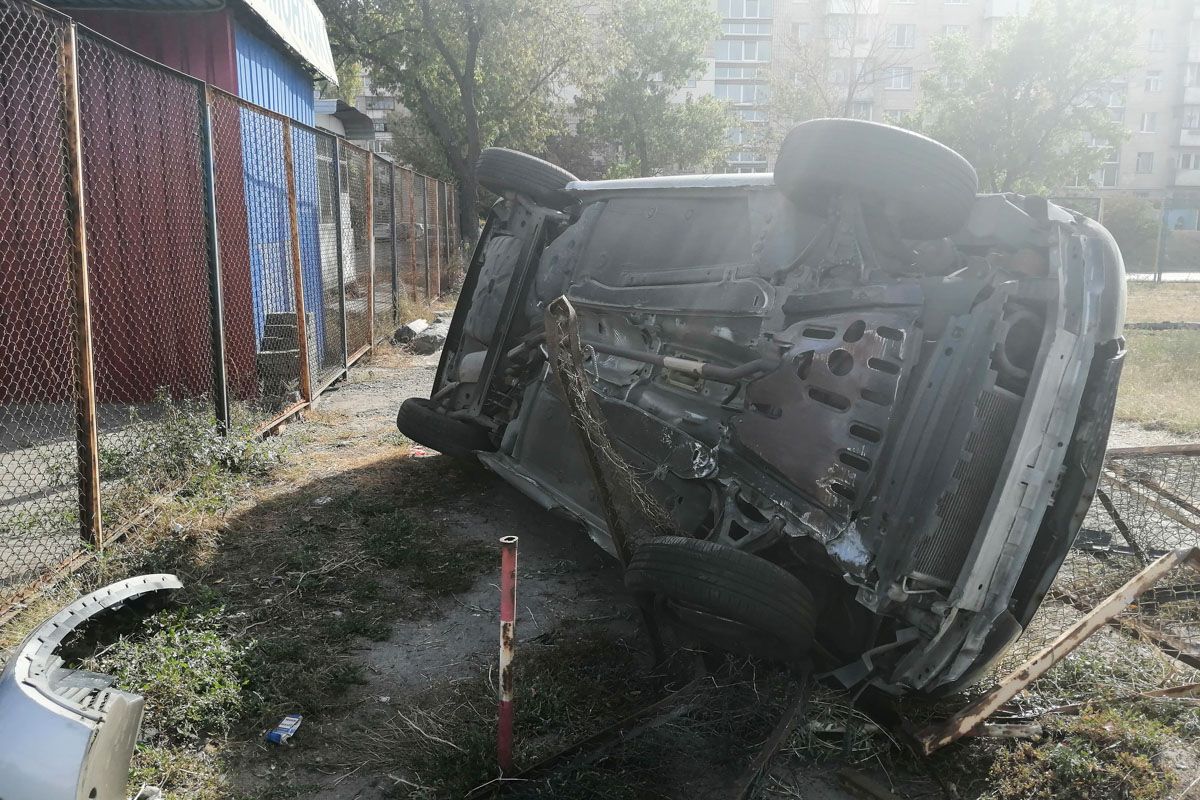 ДТП в Киеве с Renault. Фото: 