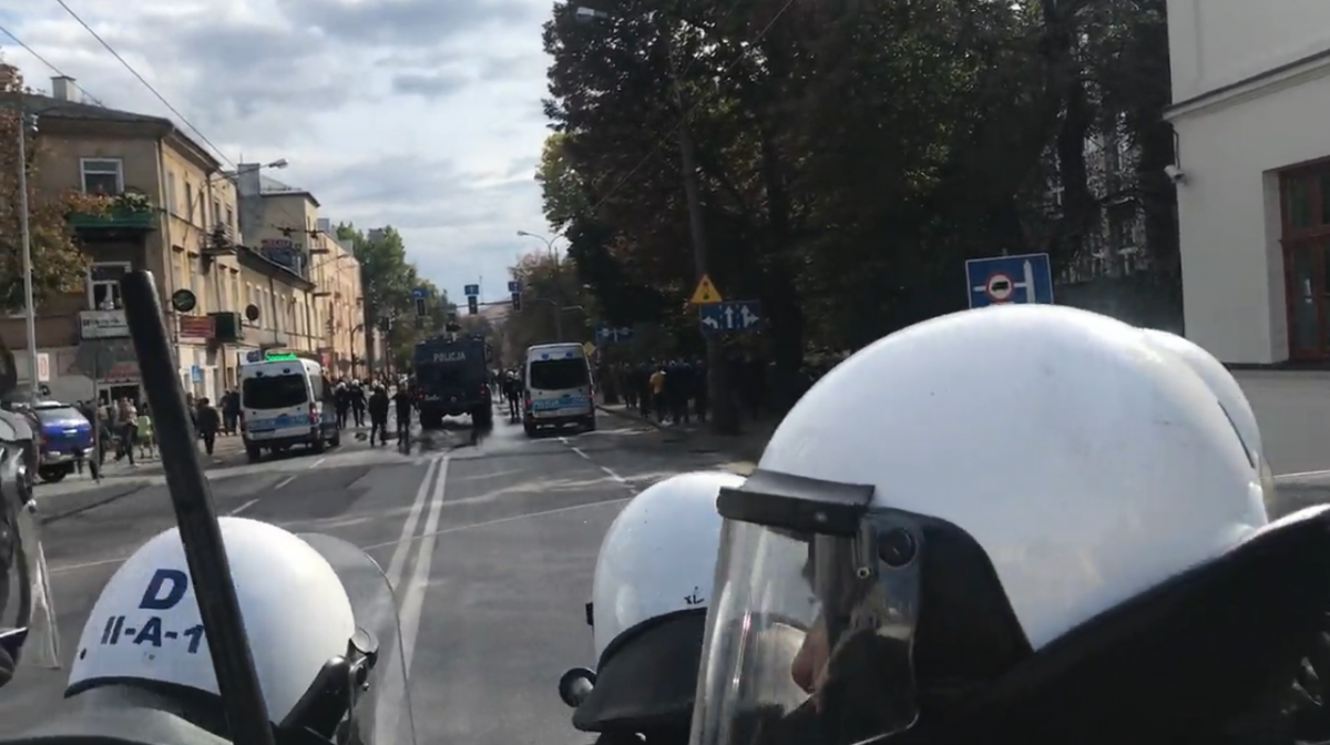 Разгон Марша равенства в Люблине. Скриншот видео rmf24.pl