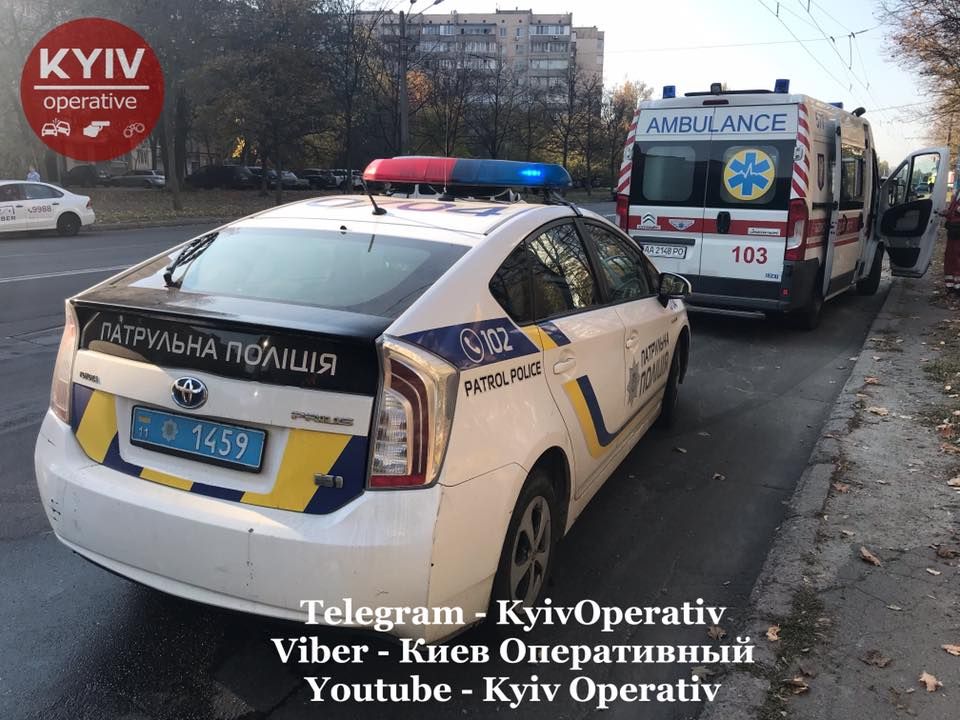 Пожар в троллейбусе. Фото: Киев Оперативный