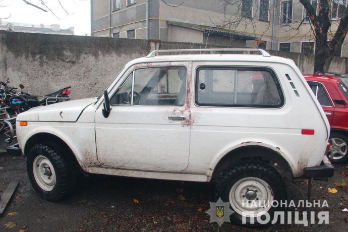 Автомобиль участника конфликта.