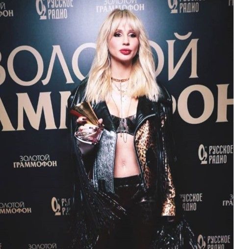 Светлана Лобода. Фото: instagram.com/anton.karnauhov