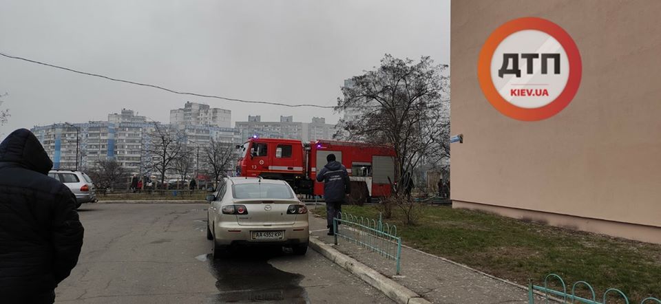 Горящий дом. Фото: Facebook/dtp.kiev.ua
