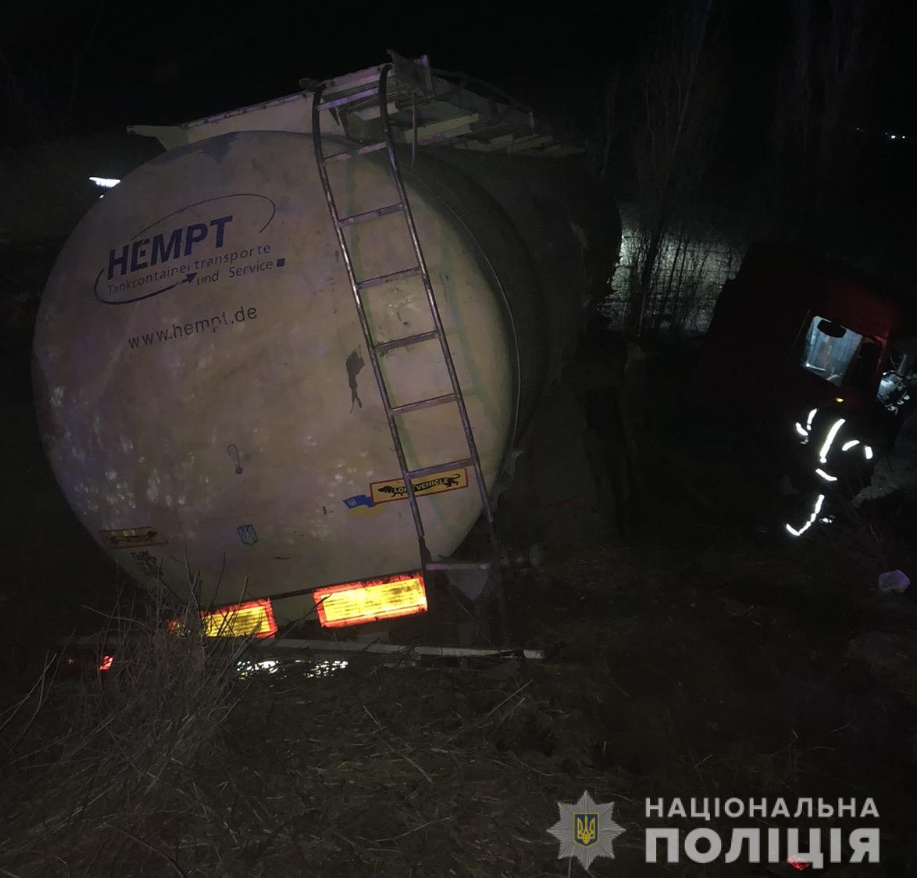 Фура и маршрутка столкнулись в Николаевской области