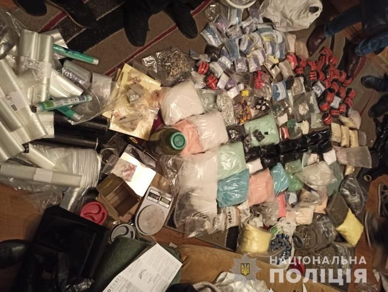 Изъятый товар. Фото: пресс-служба Национальной полиции в Киеве