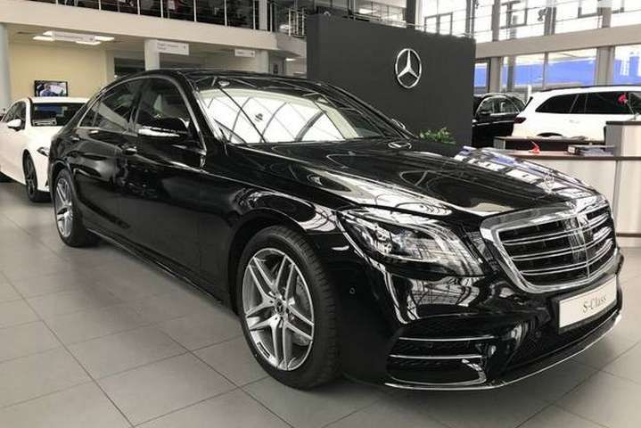 Модель Mercedes-Benz S 350 d 4Matic long (2019 года выпуска)