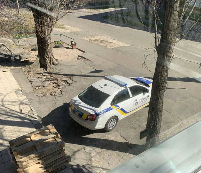За соблюдением карантина следят правоохранители. Фото: Студенты вуза