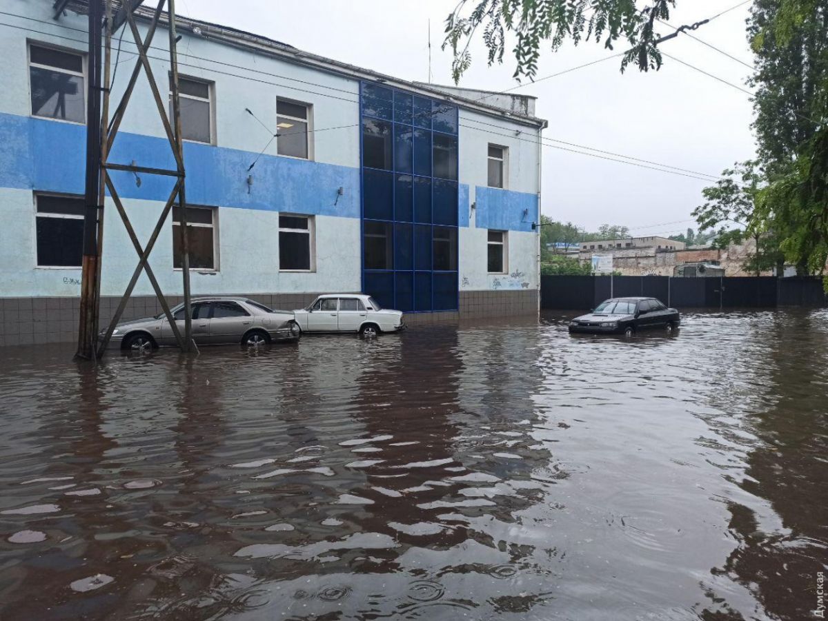 Ливень в Одессе. Фото: 