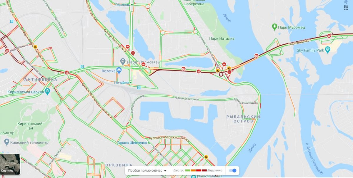 Пробка на проспекте Романа Шухевича. Карта: Google Maps