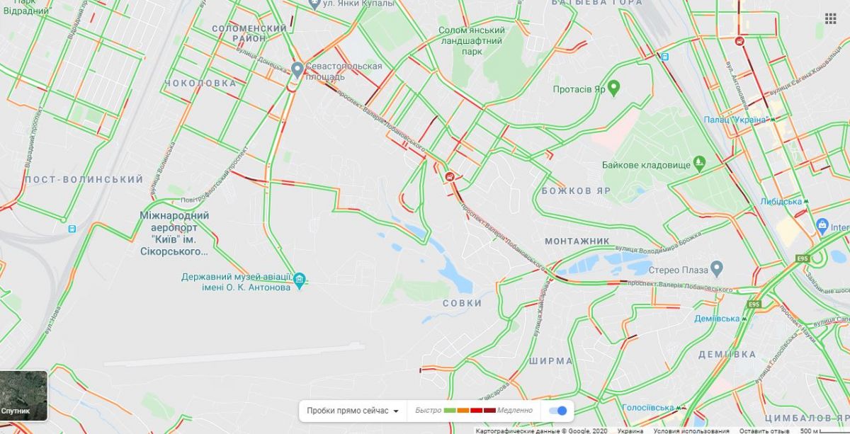 Пробки в Києві на вулиці Великій Васильківській. Карта: Google Maps
