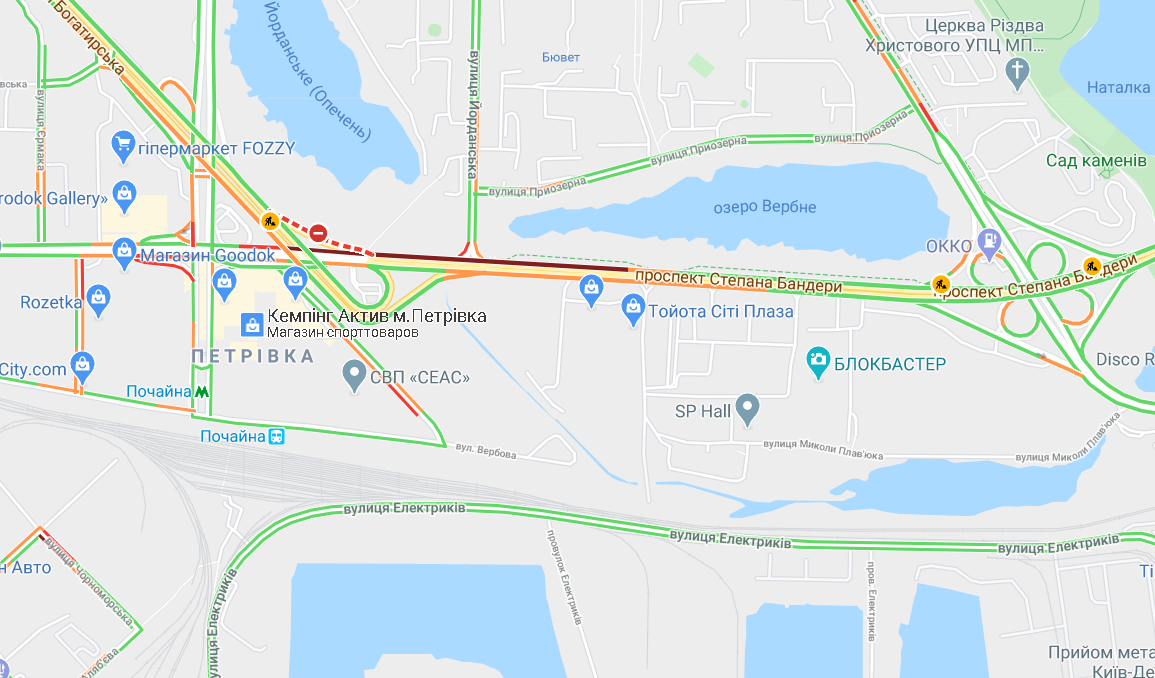Затори на проспекті Степана Бандери