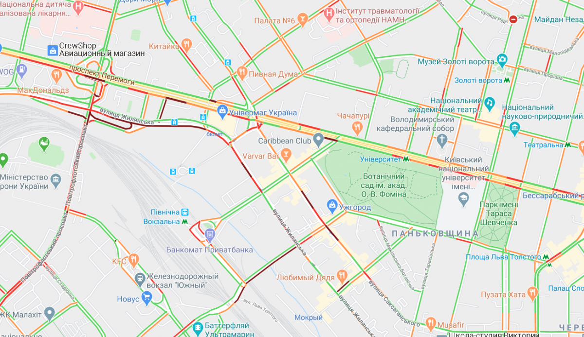 Затори на проспекті Перемоги в Києві