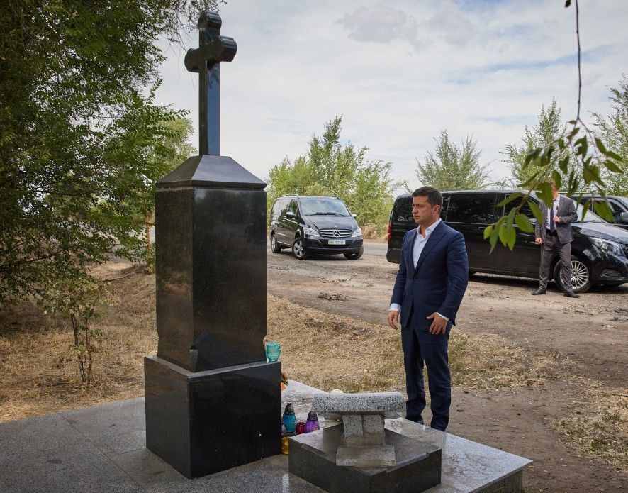 Владимир Зеленский посетил место гибели Скрябина. Фото: Офис президента
