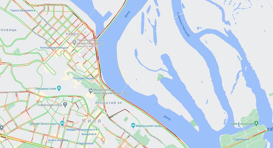 Ситуація з рухом транспорту в Києві.  Фото: Google Maps