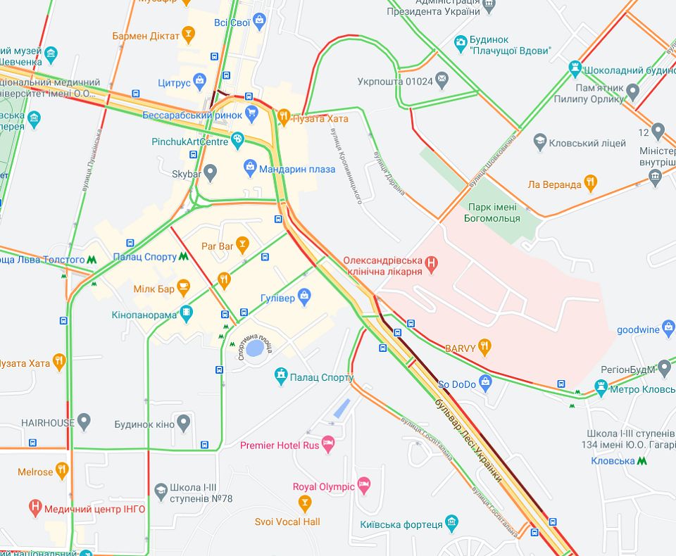 Проблеми з рухом в центрі Києва.  Фото: Google Maps