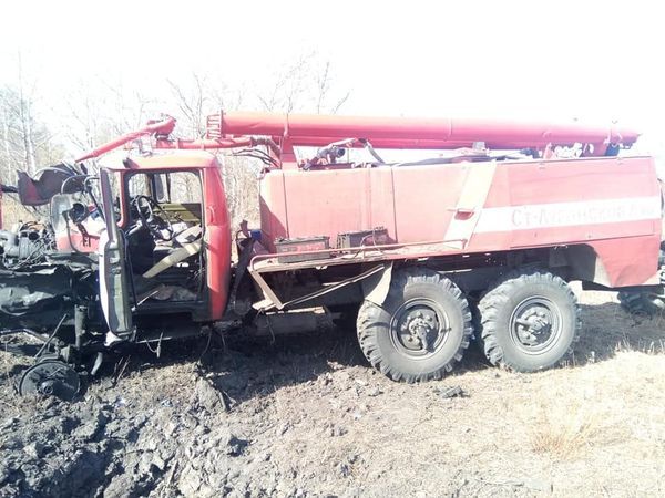 Подрыв пожарного автомобиля. Фото: Facebook/Станично-Луганська районна державна адміністрація